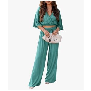 NWT Pretty Garden brand 2-piece Summer Coord Set (teal) in size small